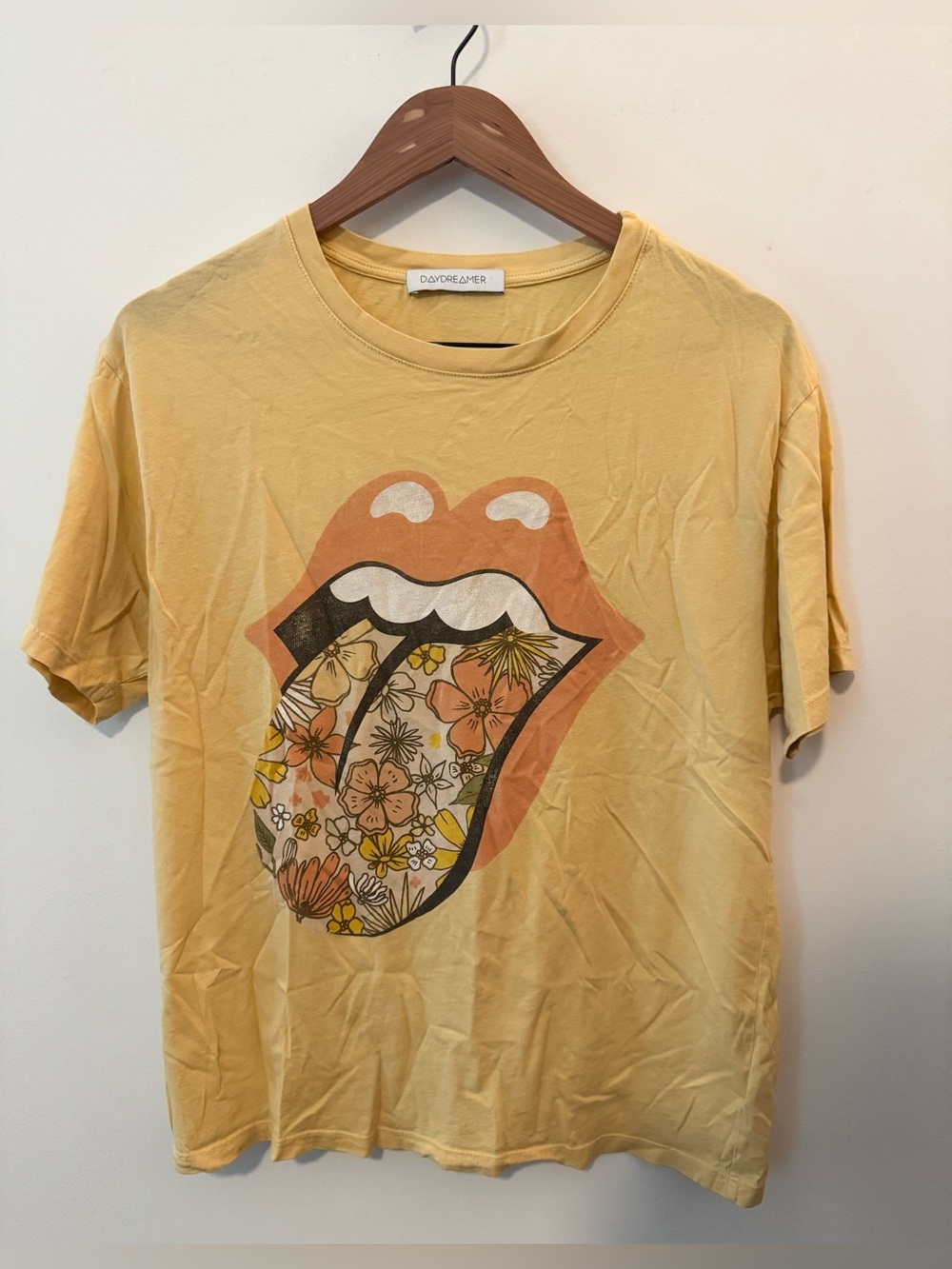 Daydreamer Rolling Stones Floral Tongue Graphic Tee Yellow M